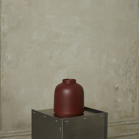 OMAR vase